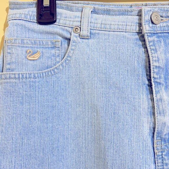 Gloria Vanderbilt Red Label Blue Denim Jean 10 - Picture 4 of 9
